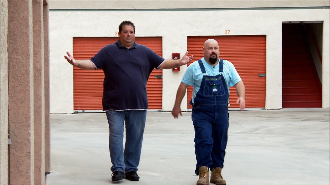 Storage Hunters